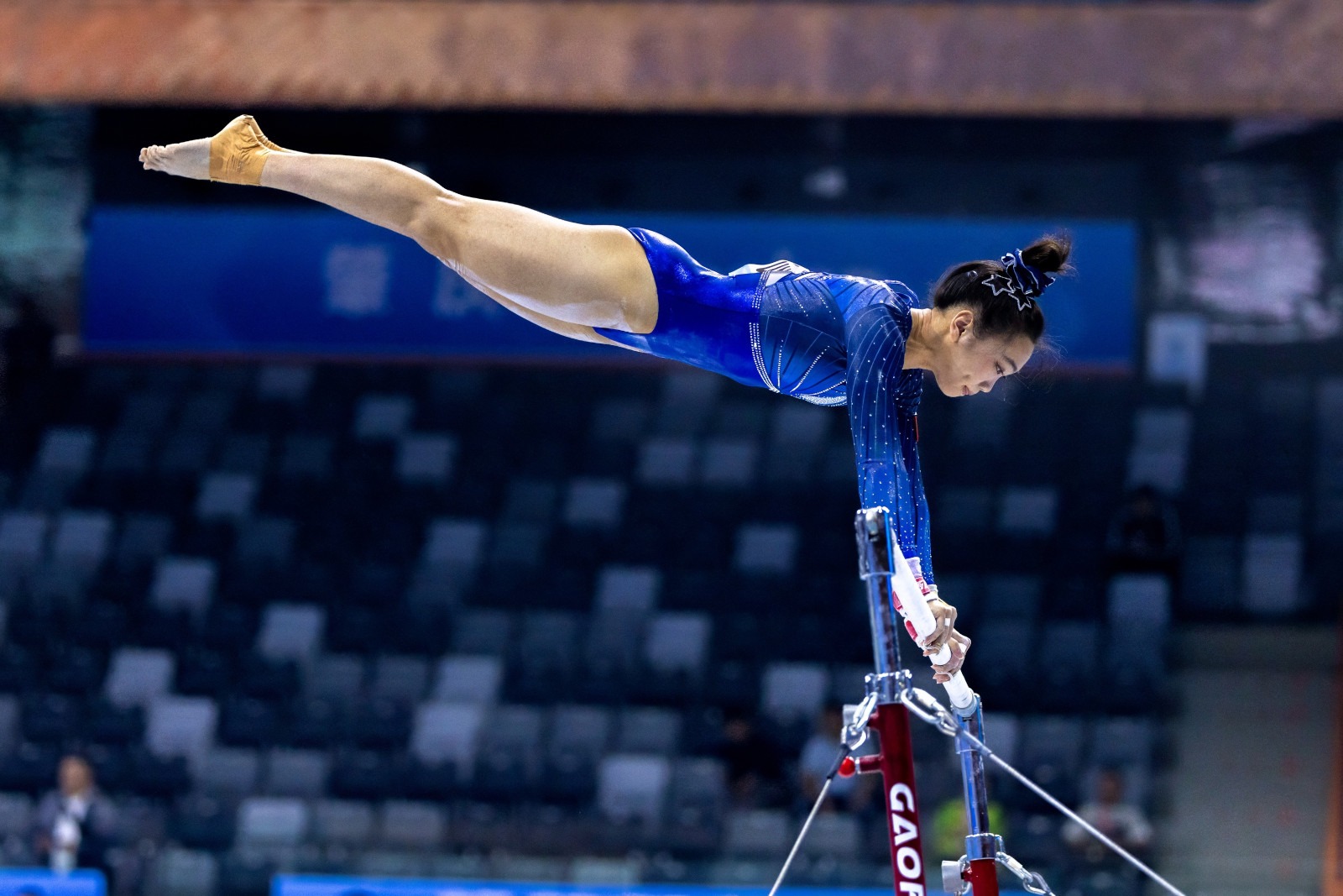 红军爆冷&蓝军枪手出局！英超前4有3队在足总杯被淘汰，仅剩森林